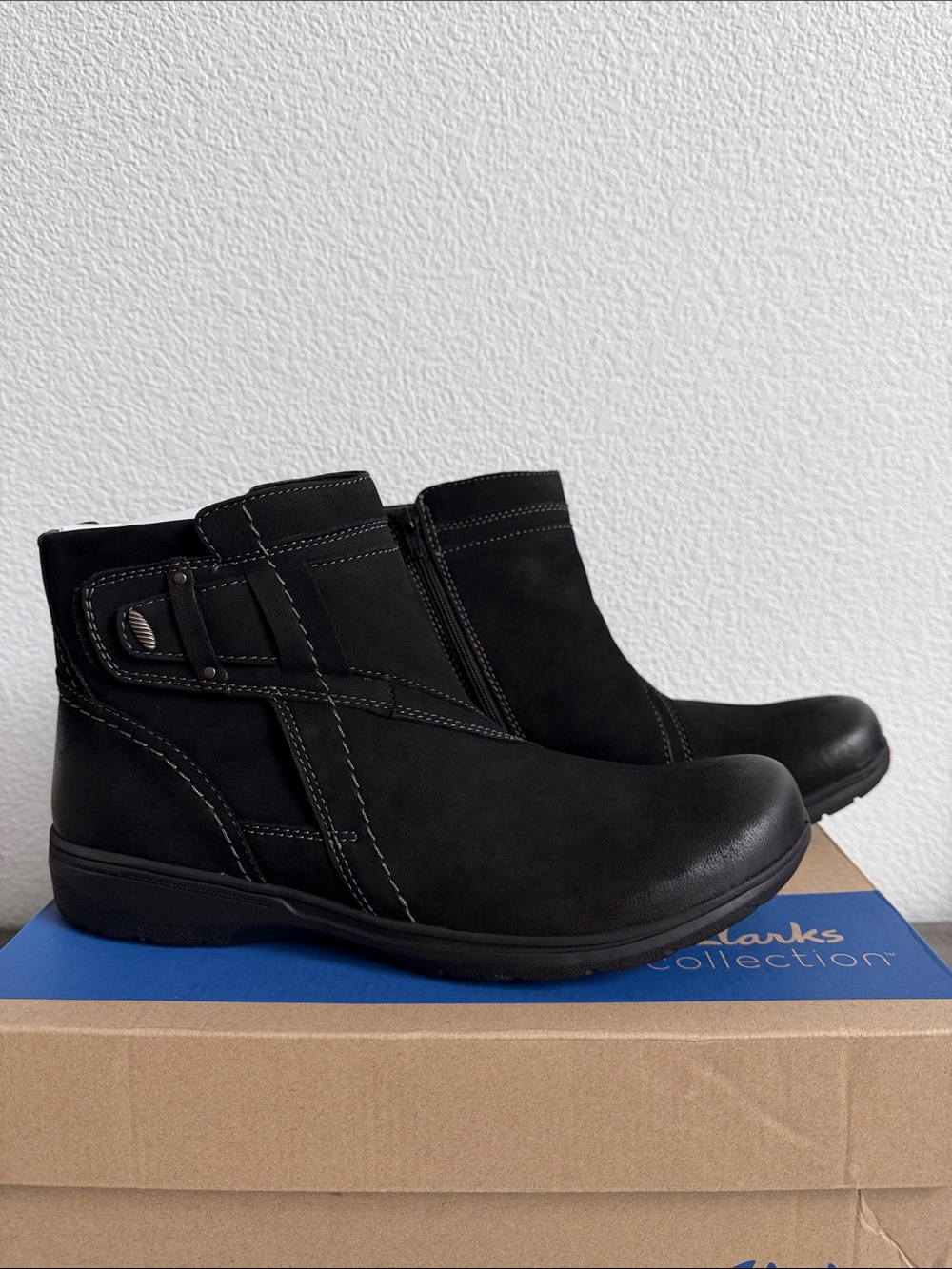 Clarks Carleigh Black Nubuck Ankle Booties  NIB
